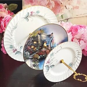 Hand Crafted 3-Tier Bone China Cake Stand Cupcake Dessert Tray Christmas Gift